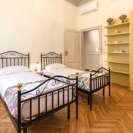 Fossalta Apartment, Nel Cuore Del Centro Storico *
